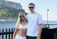 Егор Шарангович поделился фото с отдыха в Турции