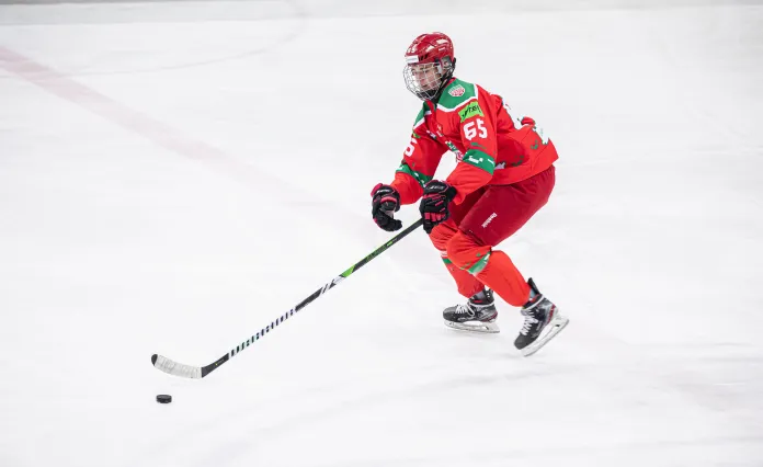 Владимир Карабаев задрафтован под 76-м номером на импорт-драфте CHL