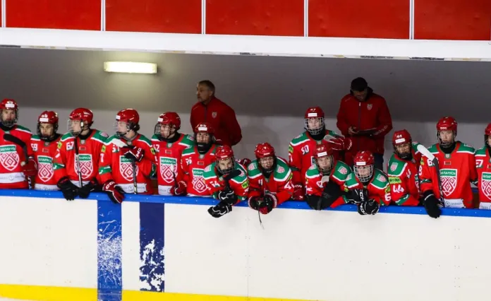 32 хоккеиста включены в заявку сборной Беларуси U18 на Кубок Цыплакова