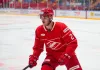 «Авангард» и «Автомобилист» претендуют на форварда Адама Ружичку
