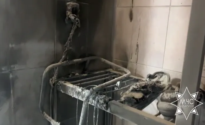 В Гомеле спасатели ликвидировали пожар в Ледовом дворце