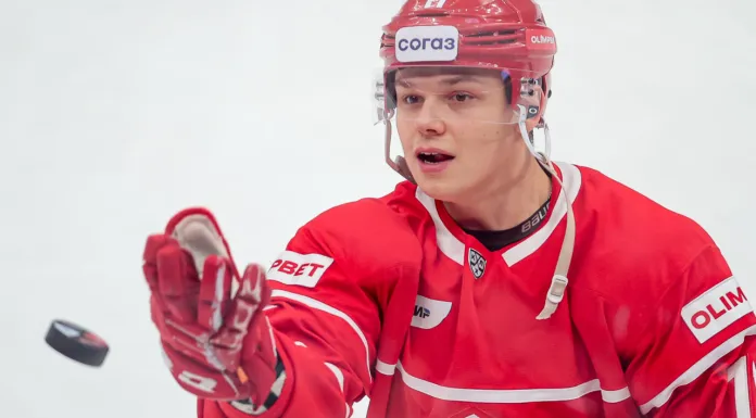 «Шанхай Дрэгонс» арендовал белорусского форварда у «Спартака»