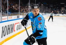 Вадим Шипачёв сыграл 900-й матч в регулярном чемпионате КХЛ