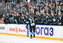 Лайл заменил Брука в первом звене, Дэл Колл вновь вне заявки. Минское «Динамо» объявило состав на матч с «Сочи» Лайл заменил Брука в первом звене, Дэл Колл вновь вне заявки. Минское «Динамо» объявило состав на матч с «Сочи»