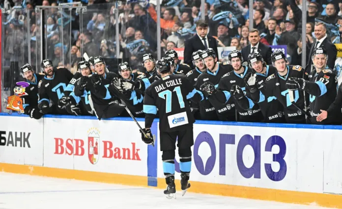 Лайл заменил Брука в первом звене, Дэл Колл вновь вне заявки. Минское «Динамо» объявило состав на матч с «Сочи» Лайл заменил Брука в первом звене, Дэл Колл вновь вне заявки. Минское «Динамо» объявило состав на матч с «Сочи»