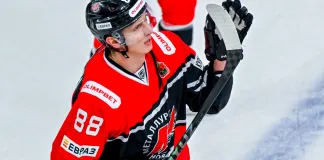 Рекордсмен Betera-Экстралиги лидирует в бомбардирской гонке ВХЛ