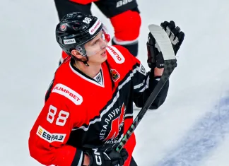 Рекордсмен Betera-Экстралиги лидирует в бомбардирской гонке ВХЛ