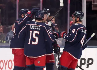 НХЛ. Очковые покеры Чарли Койла и Мэтью Оливера помогли «Коламбусу» обыграть «Торонто»