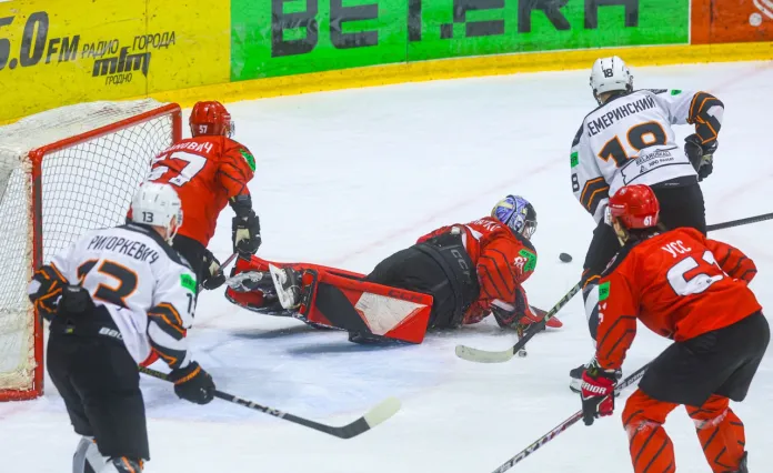 Дубль Арсения Чухраева принёс «Шахтёру» победу над «Неманом» Дубль Арсения Чухраева принёс «Шахтёру» победу над «Неманом»