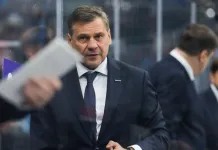 Дмитрий Квартальнов — о победе над «Амуром», выступлении Мороза и ситуации с Дэл Коллом Дмитрий Квартальнов — о победе над «Амуром», выступлении Мороза и ситуации с Дэл Коллом