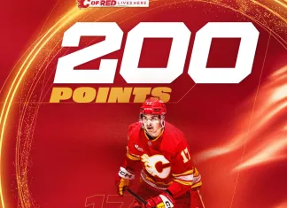 Егор Шарангович выбил 200 очков в НХЛ Егор Шарангович выбил 200 очков в НХЛ