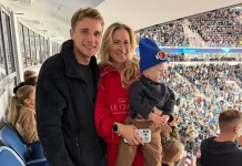 Динара Смольская посетила матч минского «Динамо» с «Амуром» Динара Смольская посетила матч минского «Динамо» с «Амуром»