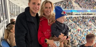 Динара Смольская посетила матч минского «Динамо» с «Амуром» Динара Смольская посетила матч минского «Динамо» с «Амуром»