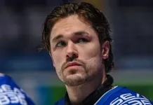 Иван Косоренков — о победе над «Локомотивом» и заброшенной шайбе Иван Косоренков — о победе над «Локомотивом» и заброшенной шайбе