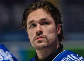 Иван Косоренков — о победе над «Локомотивом» и заброшенной шайбе Иван Косоренков — о победе над «Локомотивом» и заброшенной шайбе