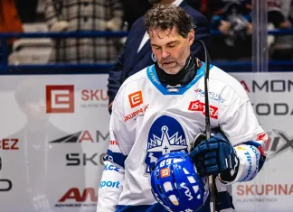 53-летний Яромир Ягр набрал первое очко в сезоне чемпионата Чехии