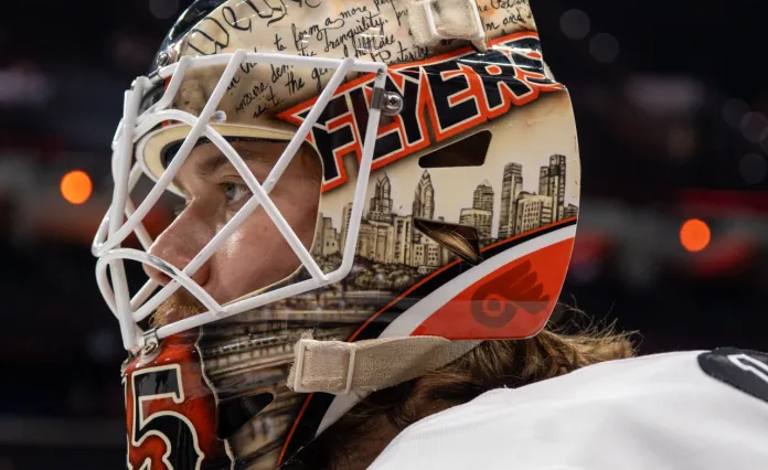 Алексей Колосов не пропустил ни одной шайбы в дебютном матче сезона НХЛ