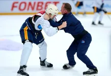 Егор Чезганов сцепился с тренером «Шанхай Дрэгонс»