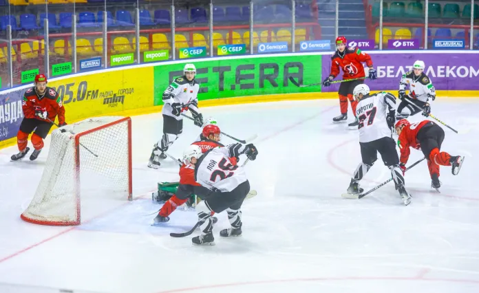 Три очка Павла Ажгирея помогли «Неману» обыграть «Авиатор»