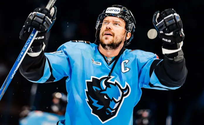 Капитан минского «Динамо» возглавил статистику КХЛ по количеству бросков среди игроков без голов