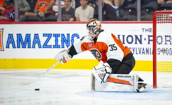 Джордан Холл предположил, почему Алексей Колосов избежал ссылки в фарм-клуб