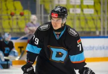 Форвард молодежной сборной Беларуси Олег Хомченко — о старте сезона в МХЛ, тренировках и любви к бильярду