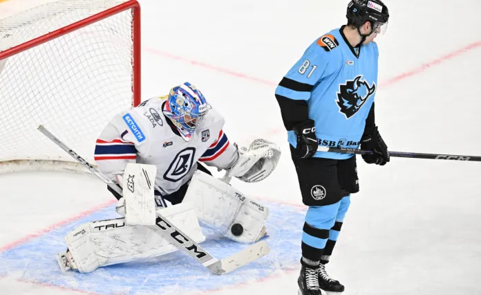 Вратарь «Лады» оформил «сухарь» против минского «Динамо» и признан игроком дня КХЛ