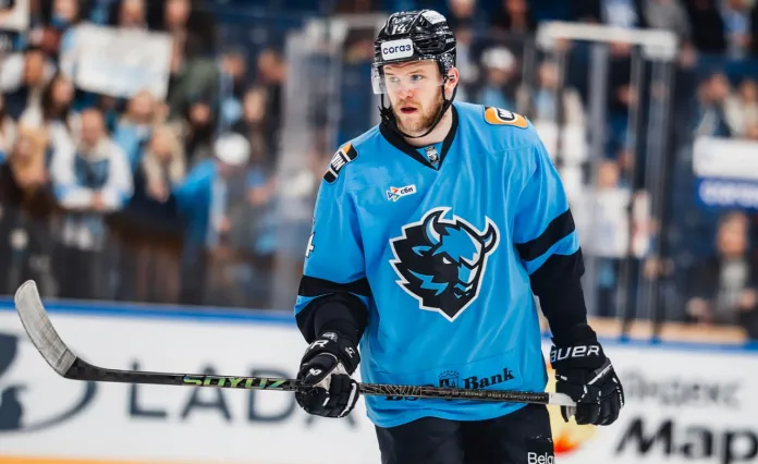 Сергей Кузнецов: Нужно бросать не в живот, а по углам