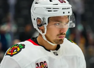 Артём Левшунов сыграет во второй паре обороны «Чикаго» в матче против «Детройта»