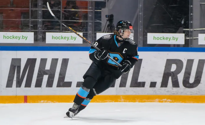 «Динамо-Шинник» разобрался с «Красной Машиной-Юниор», Даниил Русакович оформил «сухарь»