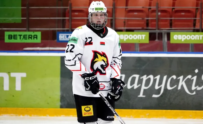 Арсений Архипцев: В моём возрасте большой плюс, что получается играть параллельно в двух лигах