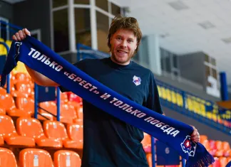 Бывший капитан подписал просмотровый контракт с «Металлургом»