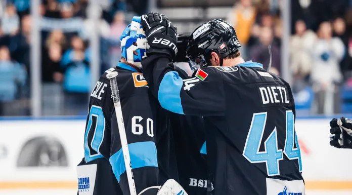 Минское «Динамо» разгромило «Сибирь» и завершило домашнюю серию на мажорной ноте