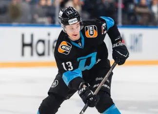 Вадим Мороз набрал 100-е очко в КХЛ