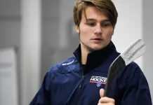 Захар Бардаков удивлён обязательным чаевым в США