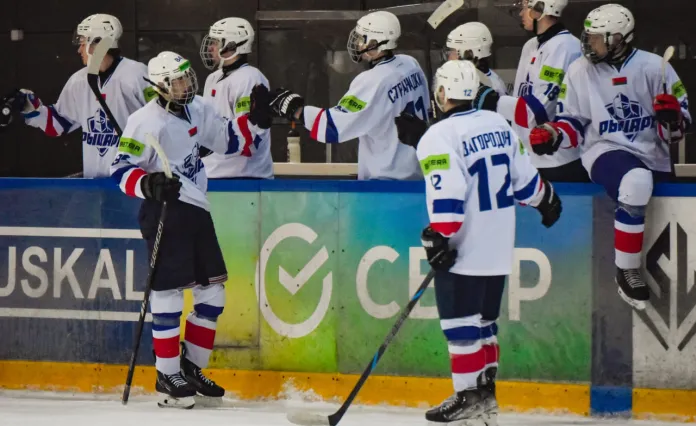 Betera-Высшая лига. «Динамо-Олимпик»  – «Медведей», «Ястребы» – «Рыцари», «Днепровские львы» – «Белсталь» и еще 3 поединка. Трансляции 15 ноября