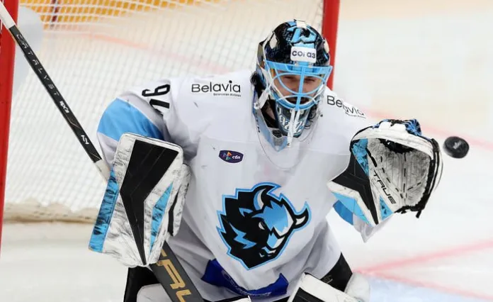 Стало известно, почему Демченко отсутствует в заявке минского «Динамо»