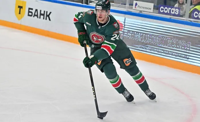 Илья Сафонов: О Квартальнове вспоминаю только за пределами льда