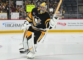 НХЛ. Сухарь Мурашова, голы Малкина и Кучерова, четыре ассиста Куинна Хьюза – результаты 17 ноября