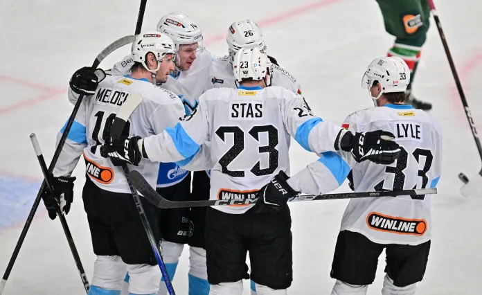 Минское «Динамо» сокрушило «Ак Барс», Левшунов переписал историю «Чикаго», отставка Кудашова – всё за вчера