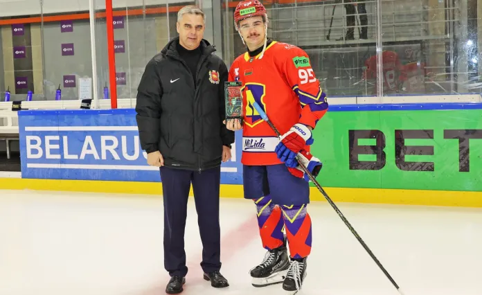 Максим Кунишников получил награду лучшему игроку Betera-Экстралиги по итогам октября