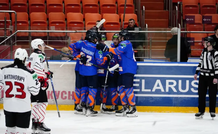 Хет-трик Ильи Рычкова принес «Локомотиву» победу над «Неманом»