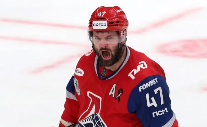 Матчи КХЛ на 19 ноября. «Локомотив» — «Шанхай Дрэгонс», «Сочи» — «Салават Юлаев»