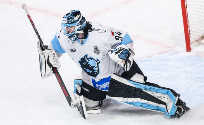 Голкипер минского «Динамо» – в топ-8 по количеству игр среди вратарей в КХЛ