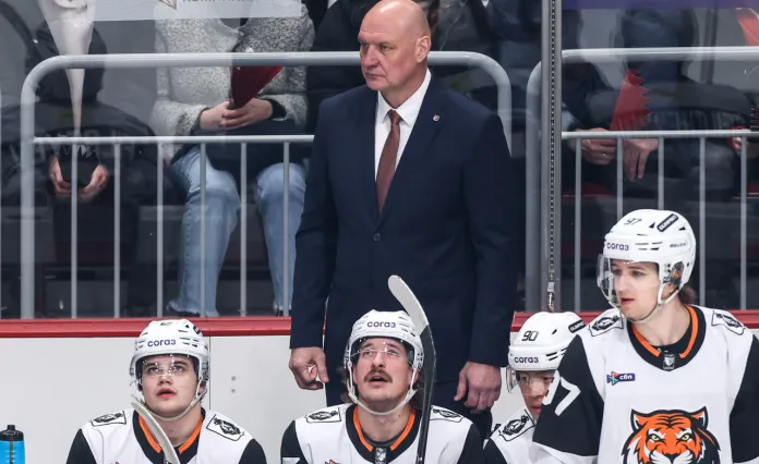 «Амур» Александра Андриевского одолел лидера Запада — «Локомотив»