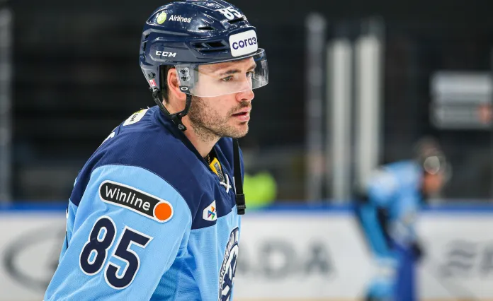 Экс-форвард минского «Динамо» Тейлор Бек вернется в КХЛ