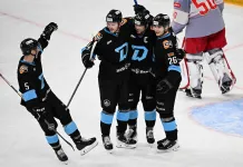 Минское «Динамо» уволило тренеров «Спартака», Илья Протас зажег в АХЛ, американский хет-трик в Молодечно – все за вчера