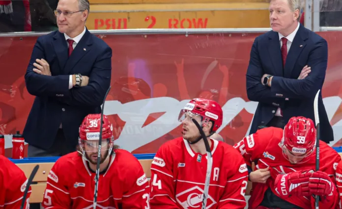 «Спартак» официально расстался с двумя тренерами после поражения от минского «Динамо»