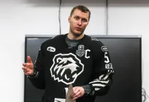 Лидер «Сибири» может стать одноклубником Белевича и Кульбакова