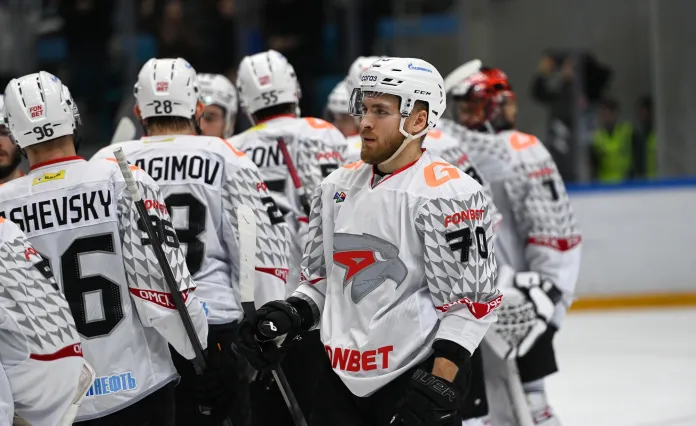 Видео: Ассист Игоря Мартынова вошёл в топ-10 лучших голов недели КХЛ